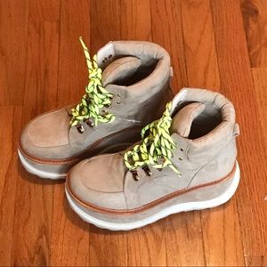 FR X FP VEGAN ROAD TRIP PLATFORM